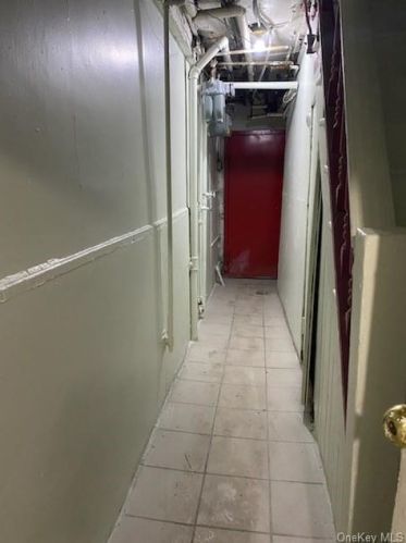 1414 Crotona Park, Bronx NY 10460-4738 exterior