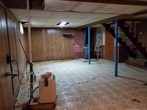 112 Soap St, Killingly CT 06241-1614 exterior