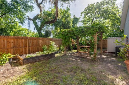 1704 Louisiana Ave, Tampa FL  33610-6037 exterior