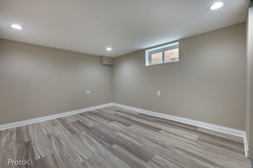 7209 Ridgeway Ave, Chicago IL  60629-4330 exterior