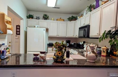 3115 Franklin Ln, Rockaway NJ 07866-5818 exterior