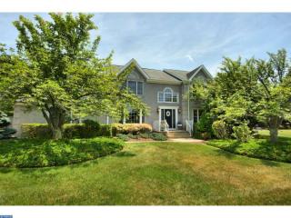 25 Hamton Ct, Trenton, NJ 08691-3640