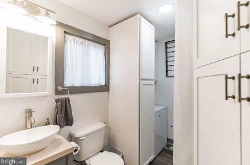 1344 29 St, Philadelphia PA 19146-3708 exterior