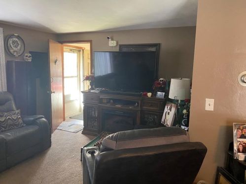 735 Center Ave, Pittsburgh, PA 15202-2501