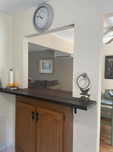 177 Quaspeck Blvd, Valley Cottage NY 10989-2431 exterior