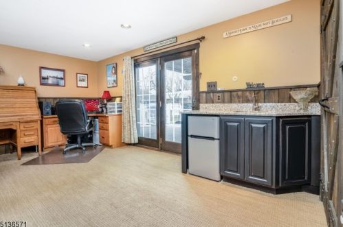 2065 Prospect Ave, Scotch Plains NJ 07076-1369 exterior