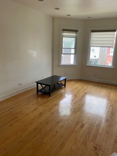 2947 Lawndale Ave, Chicago IL 60655-3313 exterior