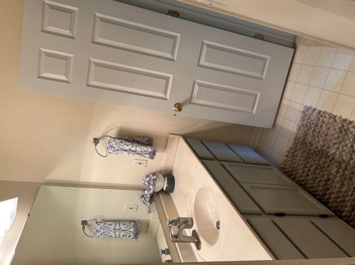 2926 Marfitt Rd, East Lansing MI 48823-6356 exterior