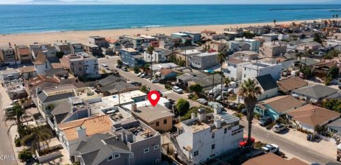 128 Camarillo Ave, Oxnard CA  93035-4605 exterior