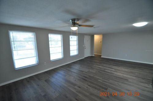 6811 Twilite Dr, Port Richey FL  34668-4652 exterior