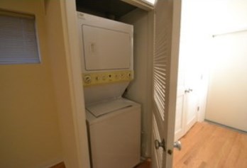 1033 46th St, Chicago IL  60653-4017 exterior