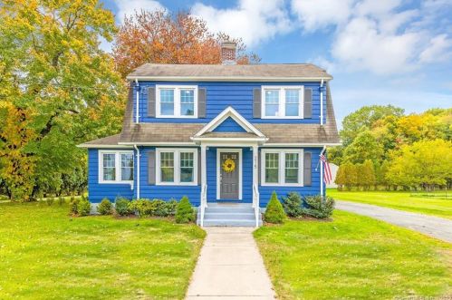 215 Matianuck Ave, Windsor, CT 06095-4321