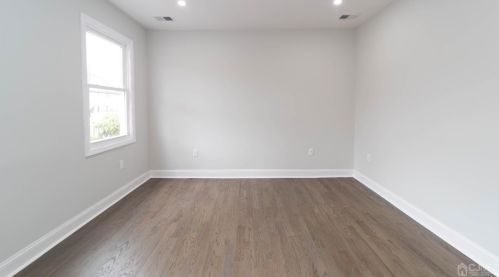 773 Gadek Pl, Perth Amboy NJ 08861-2910 exterior