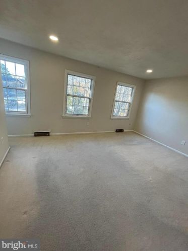 11 Roboda Blvd, Limerick PA  19468-2955 exterior