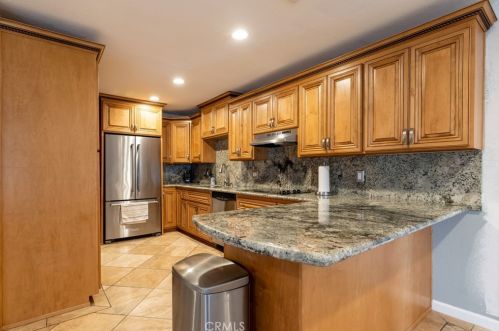 1910 Domingo Rd, Fullerton CA 92835-3411 exterior