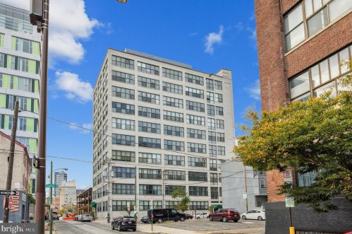 314 12th St, Philadelphia PA 19107-1126 exterior