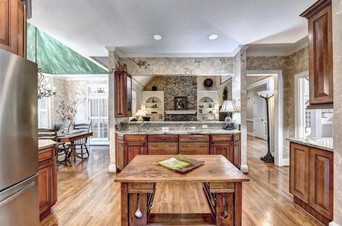 7590 Wentworth Dr, Duluth GA 30097-1607 exterior