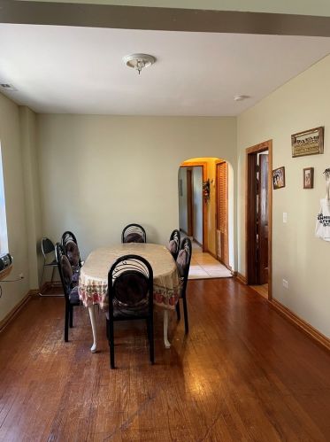 6207 Whipple St, Chicago IL 60659-1418 exterior