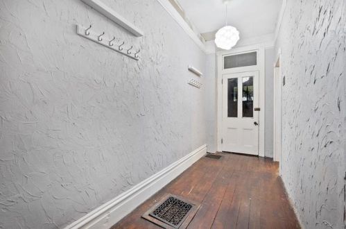 129 Mccandless Ave, Pittsburgh, PA 15201-2558