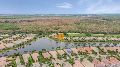 8576 Alessandria Ct, Naples FL 34114-2703 exterior