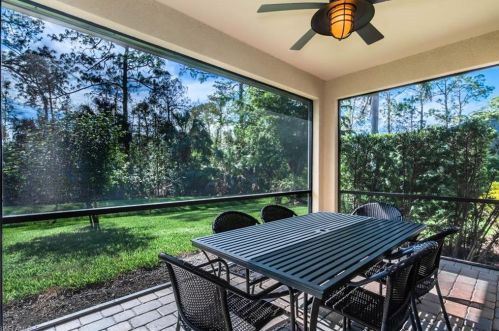 7770 Bucks Run Dr, Naples FL 34120-3904 exterior