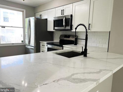 2953 Shepperton Ter, Silver Spring, MD 20904-6717