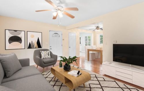 2179 Dorsey Ave, Atlanta, GA 30344-2363