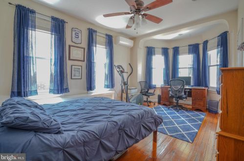 1128 Marlborough St, Philadelphia PA 19125-4113 exterior