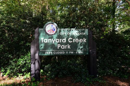 1856 Colland Dr, Atlanta GA 30318-2604 exterior