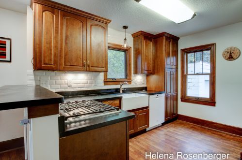 2951 Black Crk Rd, Meskegon MI 49444-2607 exterior