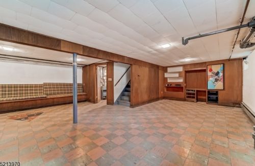 54 Nishuane Rd, Montclair NJ  07042-2425 exterior