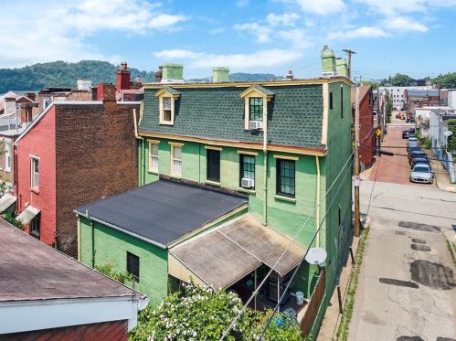 186 45 St, Pittsburgh PA 15201-3056 exterior