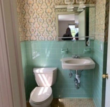 1890 Brg Rd, Eastham MA 02642-3213 exterior