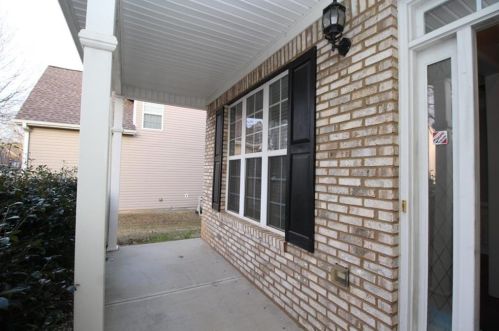 2422 Temple View Dr, Lithonia GA  30078-5057 exterior