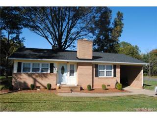 2128 Redbud Dr, Gastonia, NC 28056-8447