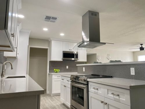 13225 31st Dr, Phoenix AZ  85029-1202 exterior