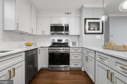 5150 8 St, Washington DC 20011-4022 exterior