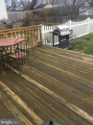 109 Vly Vw Rd, Media PA 19063-1430 exterior