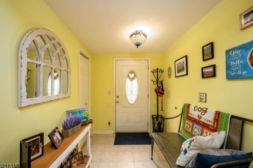 1115 Charlotte Pl, Rahway NJ  07065-2727 exterior