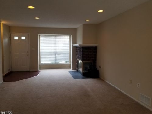 1504 Doolittle Dr, Bridgewater NJ  08807-7030 exterior