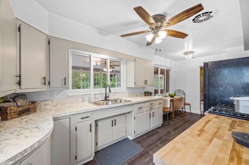 314 Janice Dr, Pittsburgh PA 15235-3021 exterior