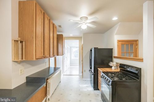 216 Logan Ave, Camden NJ 08106-1136 exterior