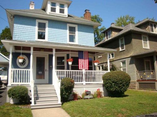 210 1, Schenectady NY  exterior