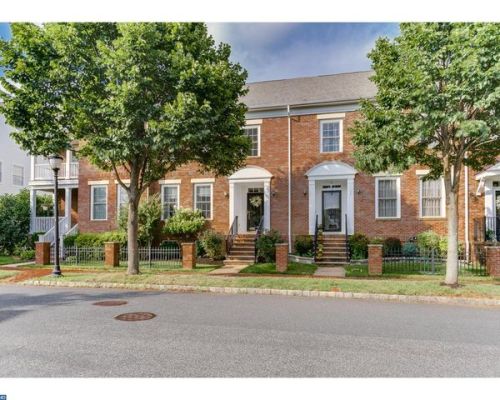 53 Malsbury St, Trenton, NJ 08691-4130