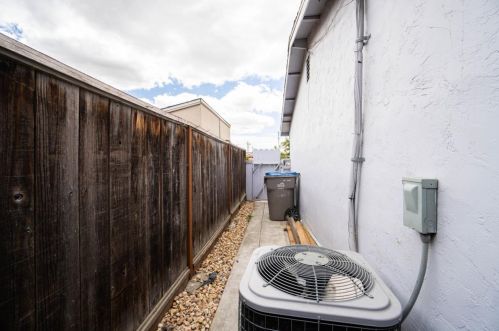 2067 Evelyn Ave, San Jose CA 95122-1611 exterior