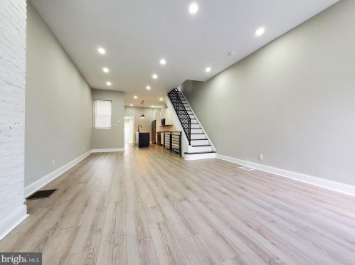 2543 Cedar St, Philadelphia PA  19125-3123 exterior