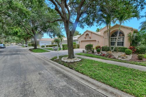 10327 Copper Lk Dr, Boynton Beach FL 33437-5508 exterior