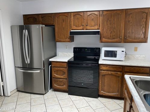 4046 Alta Mesa Ave, Phoenix, AZ 85044-1333