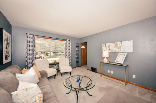 3250 86, Milwaukee WI 53227-4622 exterior