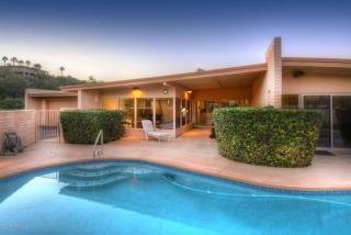 5720 Calle Del Ciervo, Tucson AZ  85750-1811 exterior